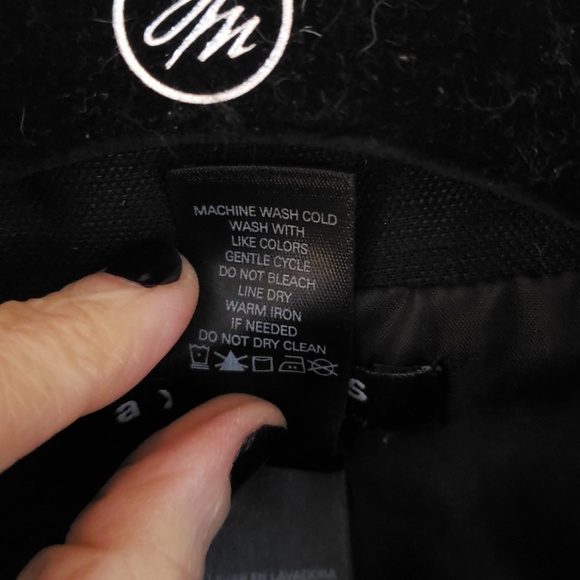 Axcess Cropped Jacket - Picture 4 of 7